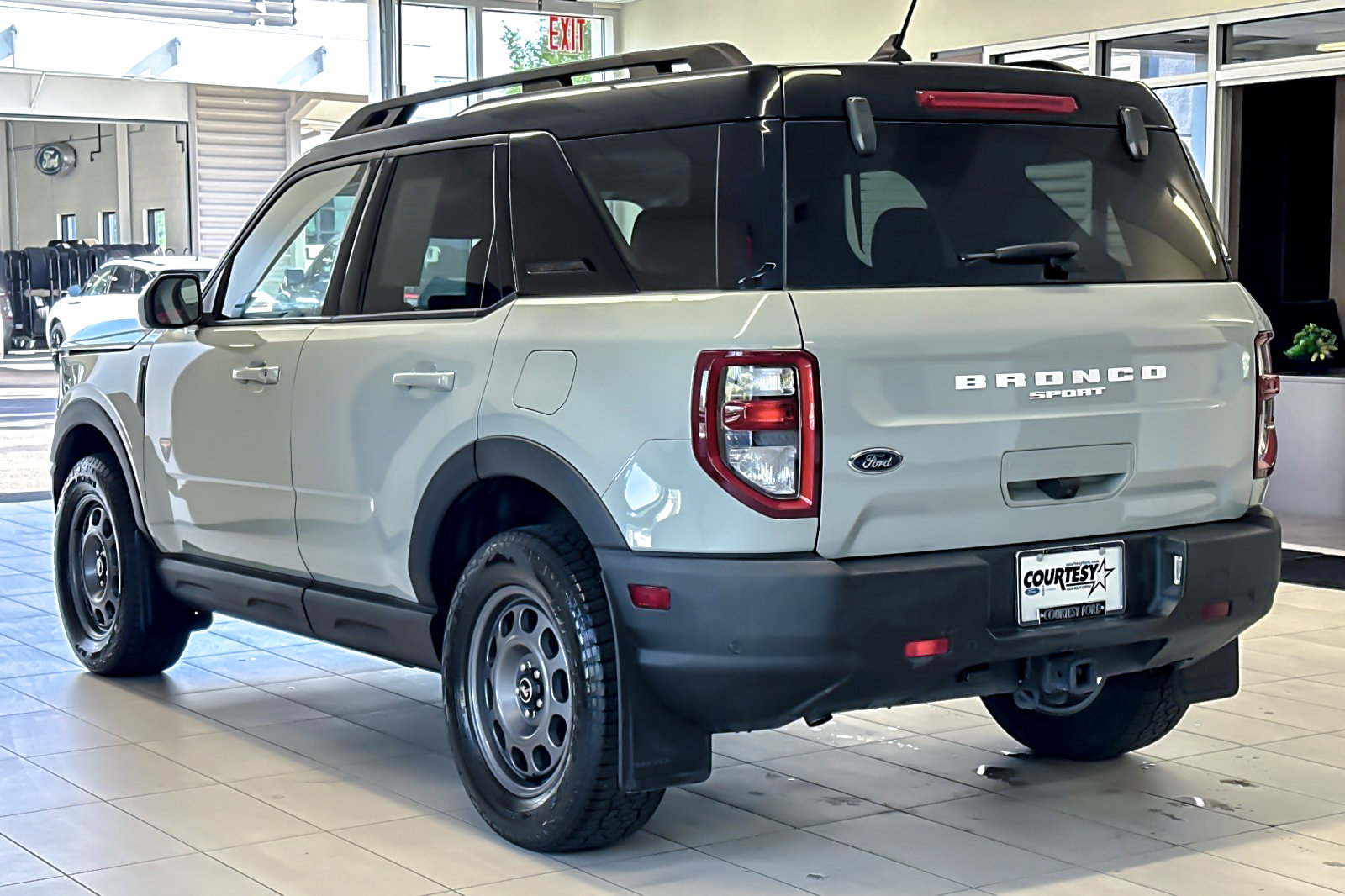 Certified 2021 Ford Bronco Sport Badlands w/ Badlands Package AWD/4WD image 6