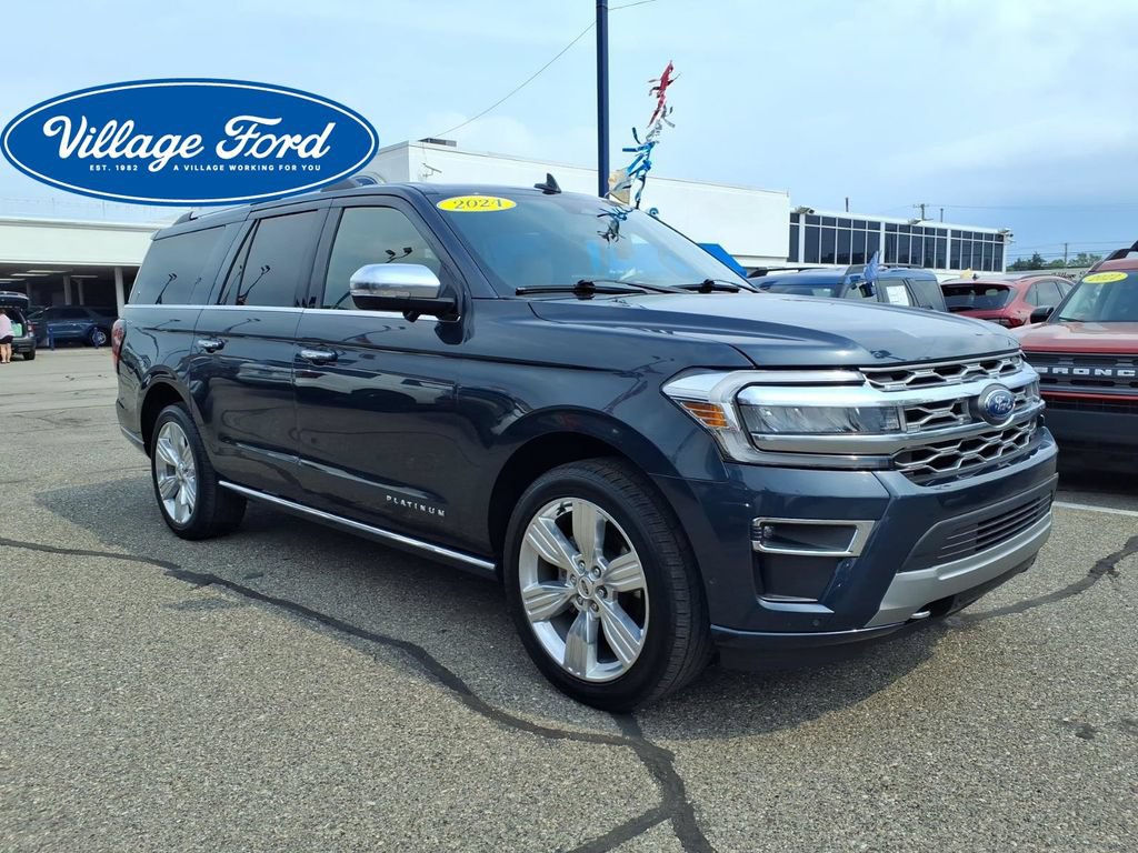 Certified 2024 Ford Expedition Max Platinum AWD/4WD image 4