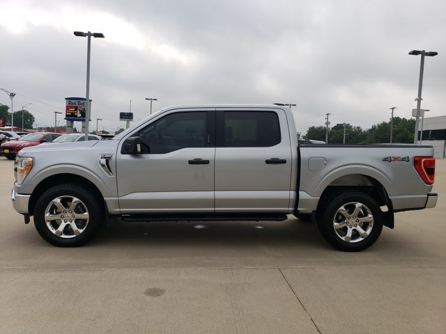 Certified 2021 Ford F150 XLT w/ Equipment Group 301A Mid AWD/4WD image 4