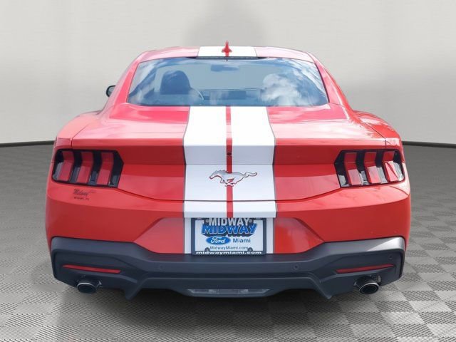 Certified 2024 Ford Mustang Coupe RWD image 5