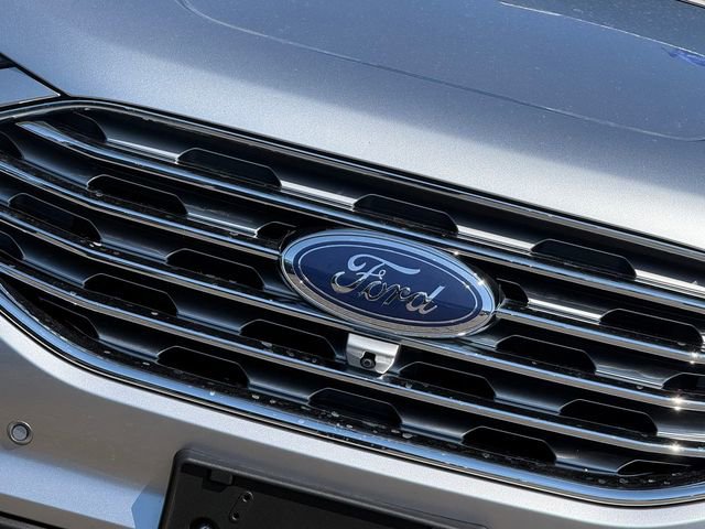 Certified 2022 Ford Edge Titanium w/ Equipment Group 301A image 25