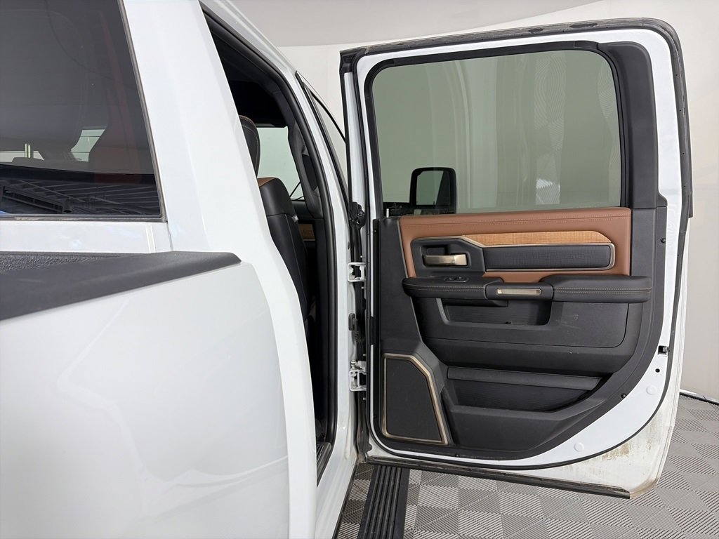 Used 2024 RAM 2500 Limited w/ Safety Group image 29