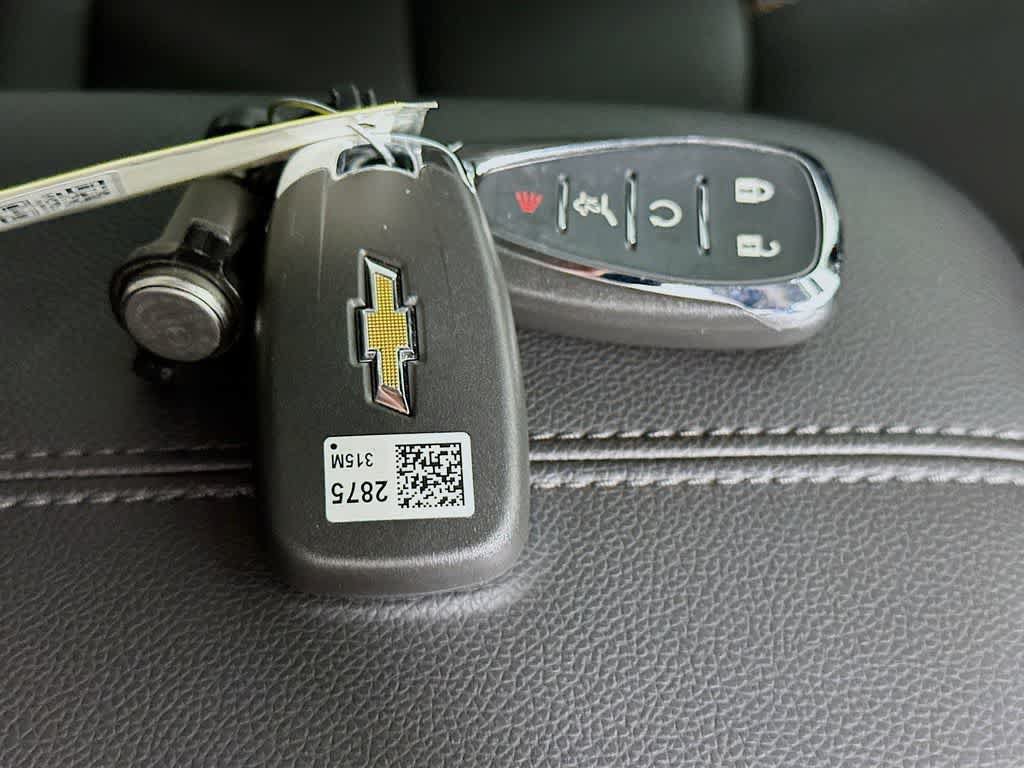 Used 2024 Chevrolet Equinox Premier AWD/4WD image 22