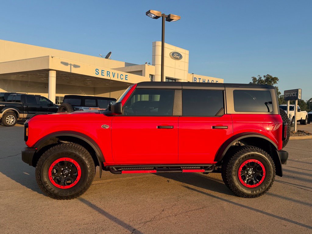 Certified 2023 Ford Bronco Wildtrak AWD/4WD image 3