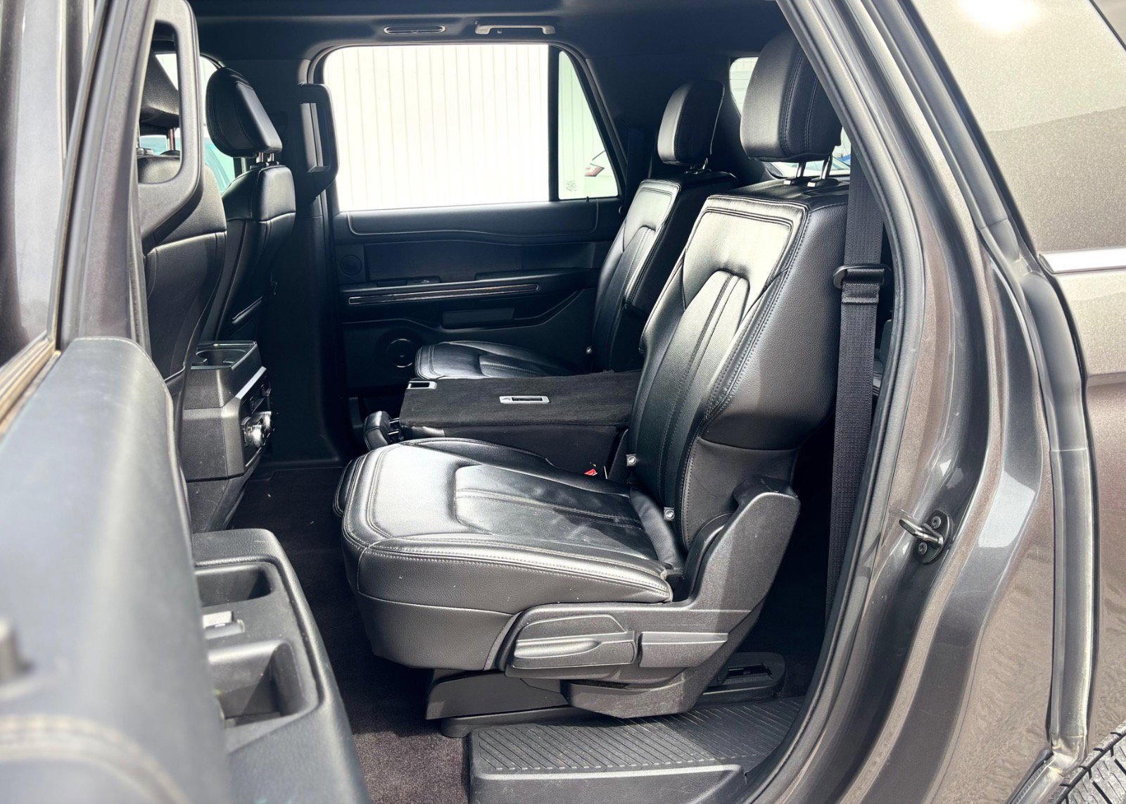 Certified 2021 Ford Expedition Max Limited image 24