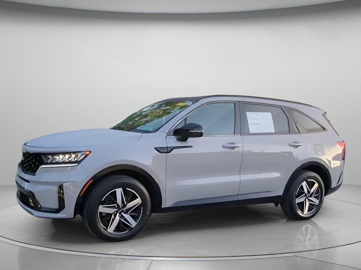 Used 2022 Kia Sorento EX w/ Panoramic Sunroof Package FWD image 14