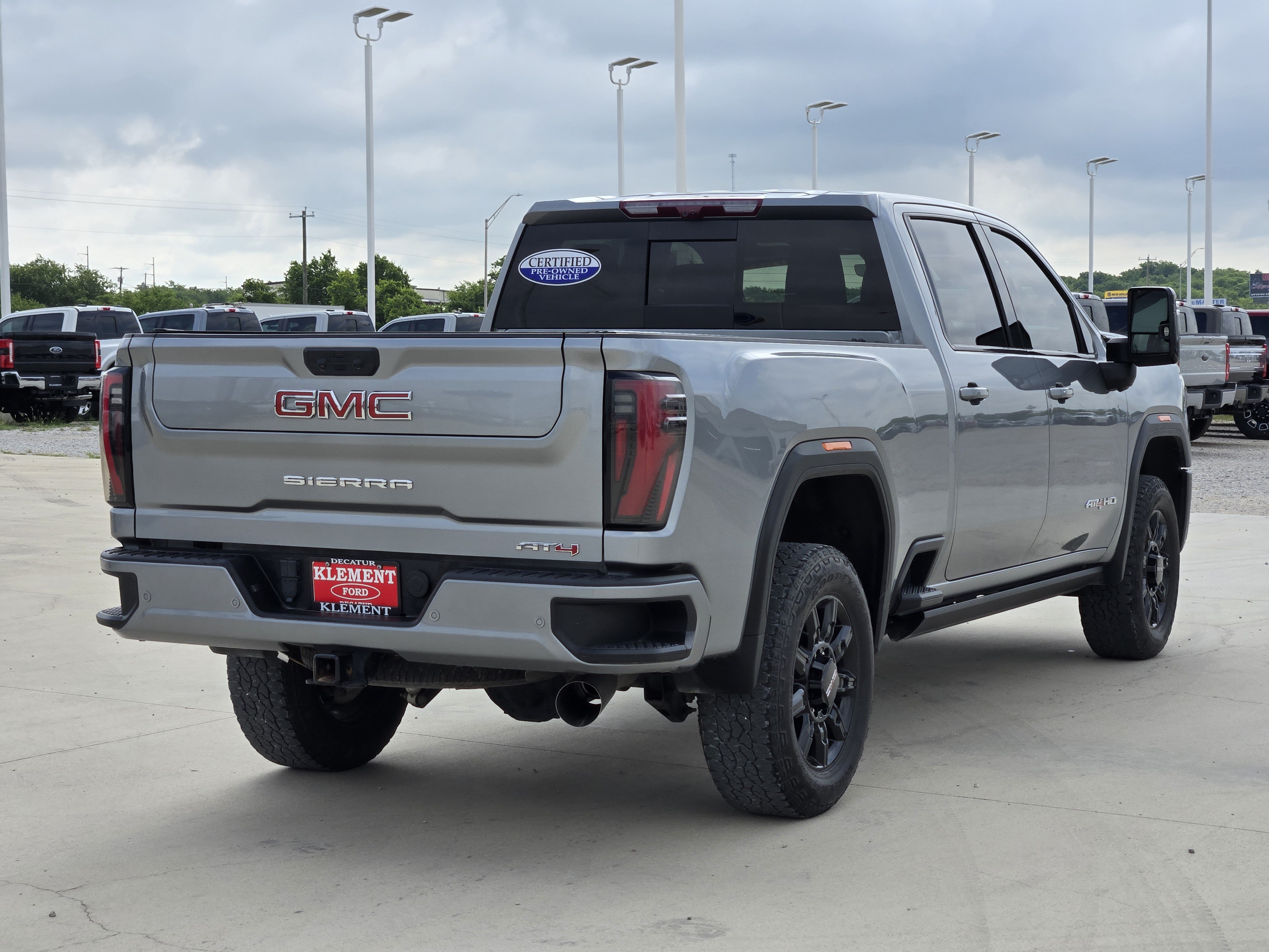Used 2024 GMC Sierra 2500 AT4 w/ AT4 Premium Plus Package AWD/4WD image 7