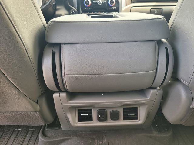 Used 2021 GMC Sierra 1500 SLT w/ X31 Off-Road Package AWD/4WD image 15