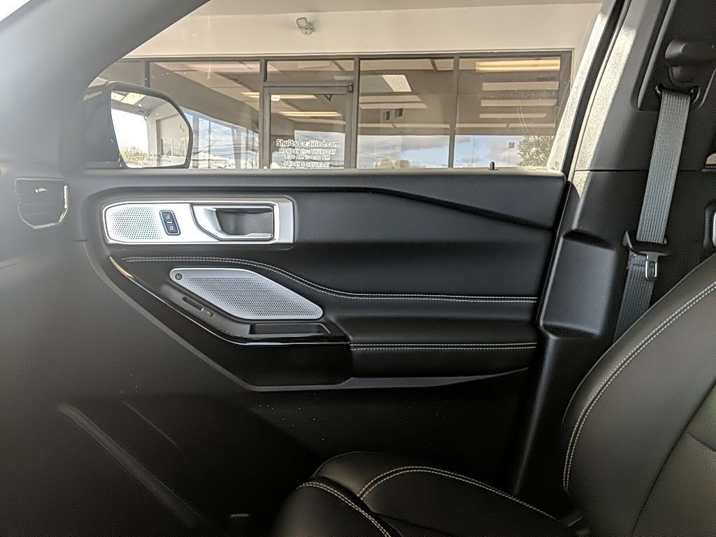 Certified 2024 Ford Explorer ST w/ Equipment Group 401A AWD/4WD image 25