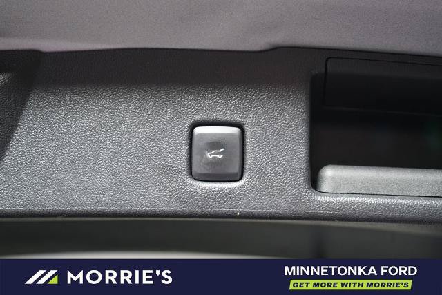 Certified 2023 Ford Escape Platinum AWD/4WD image 17