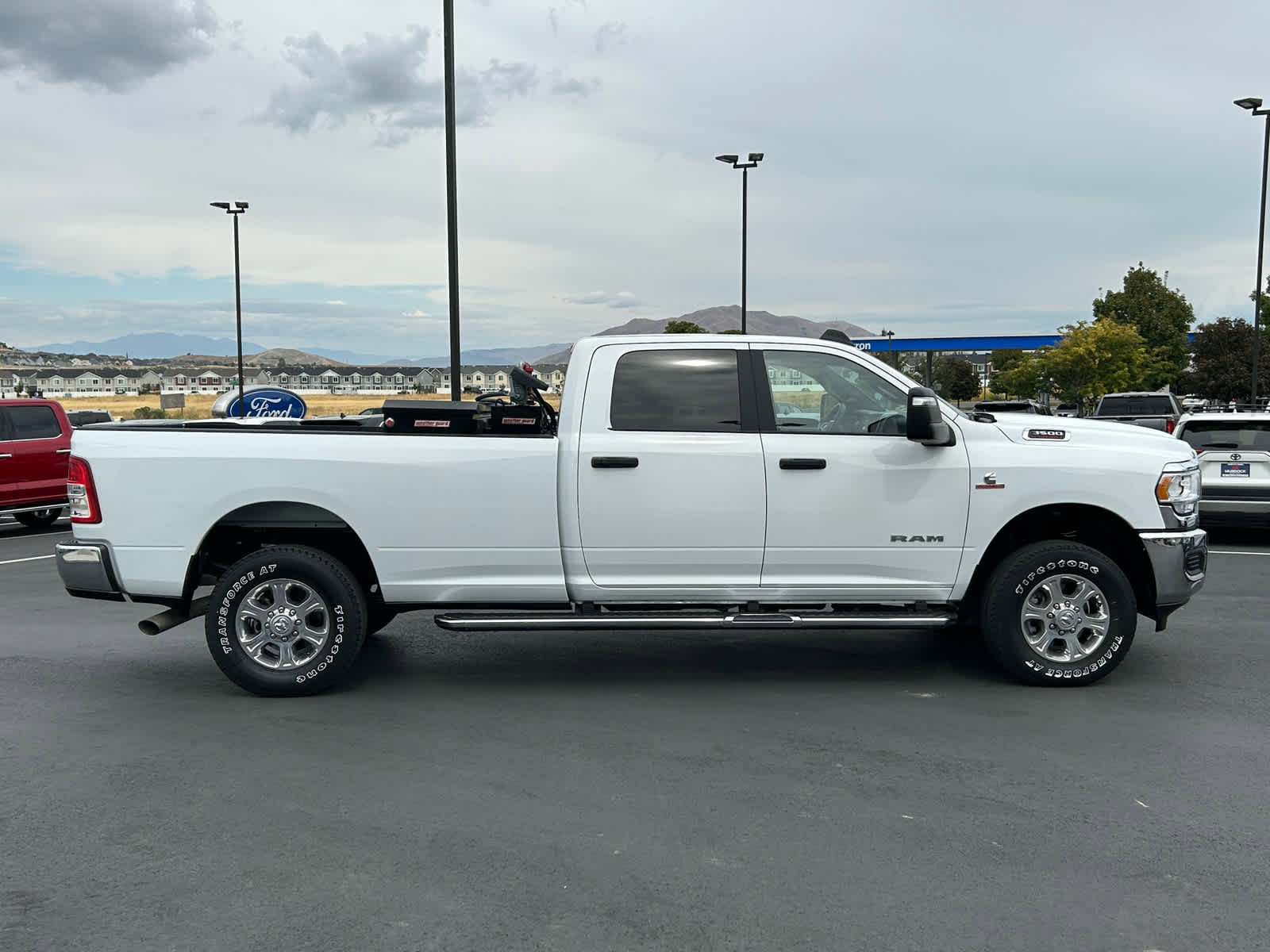 Used 2023 RAM 3500 Big Horn image 6