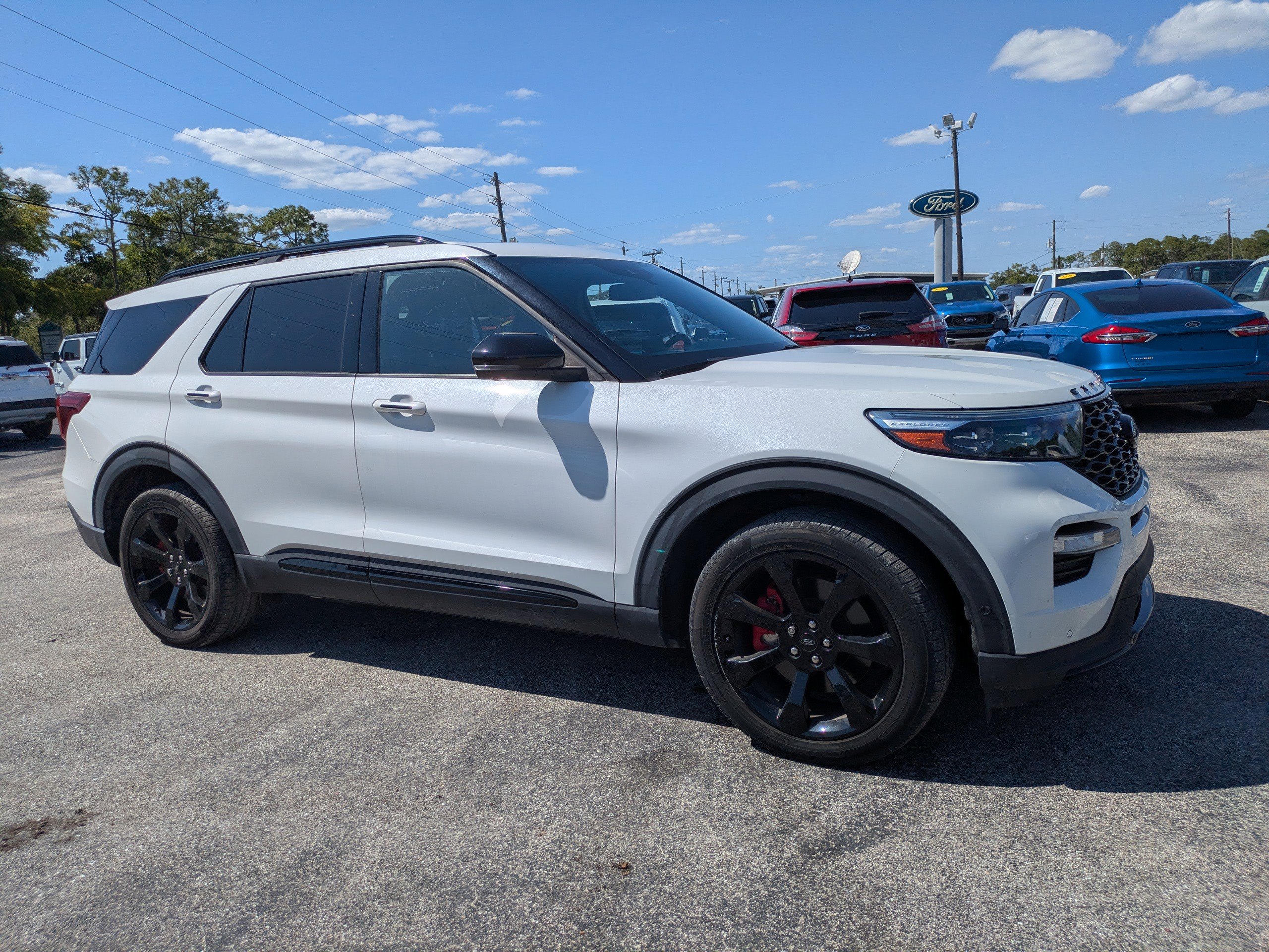 Certified 2020 Ford Explorer ST w/ ST Street Pack AWD/4WD image 2