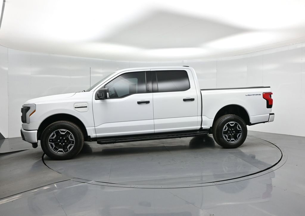 Certified 2023 Ford F150 Lightning XLT image 27