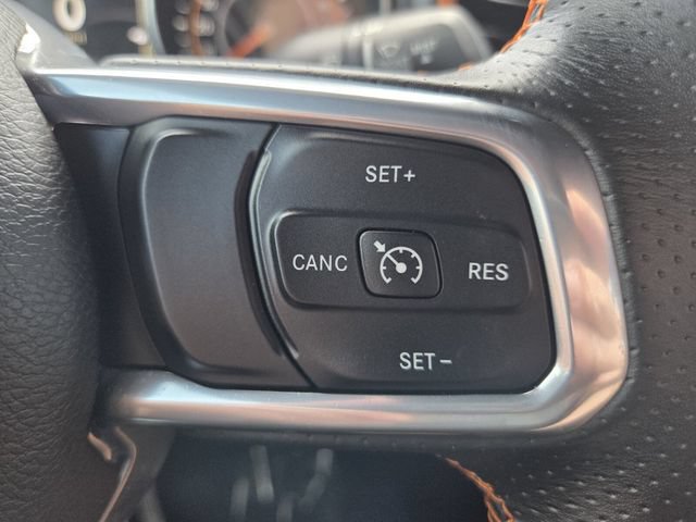 Used 2023 Jeep Gladiator Mojave w/ Trailer Tow Package AWD/4WD image 31