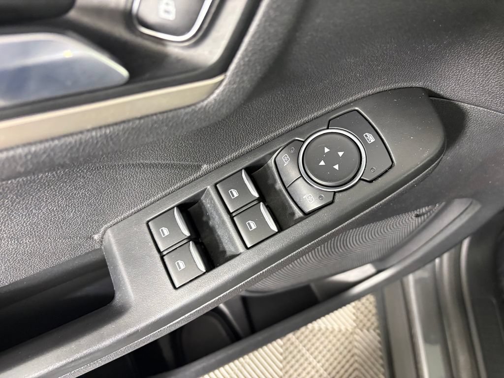 Certified 2022 Ford Escape SEL AWD/4WD image 12