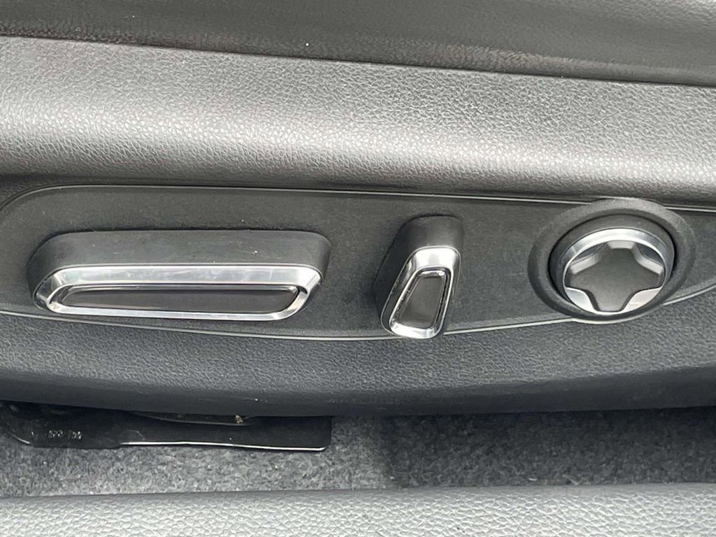 Used 2023 Acura Integra A-Spec image 14