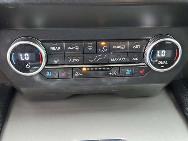 Certified 2020 Ford Expedition XLT w/ Equipment Group 202A image 16