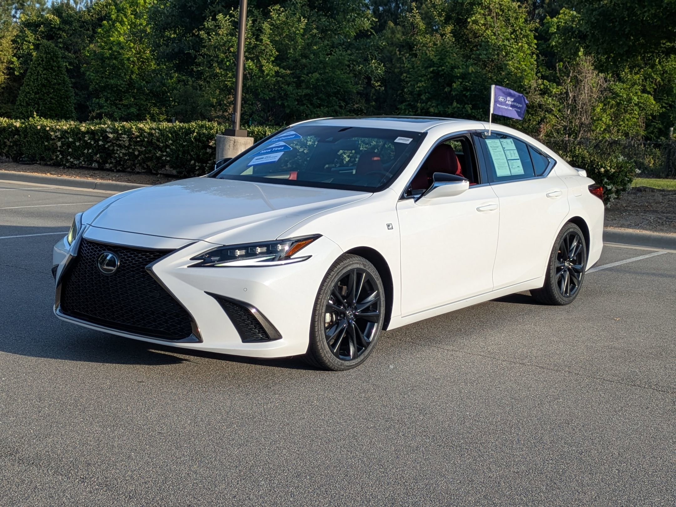 Used 2022 Lexus ES 350 F Sport w/ Accessory Package 2 FWD image 8