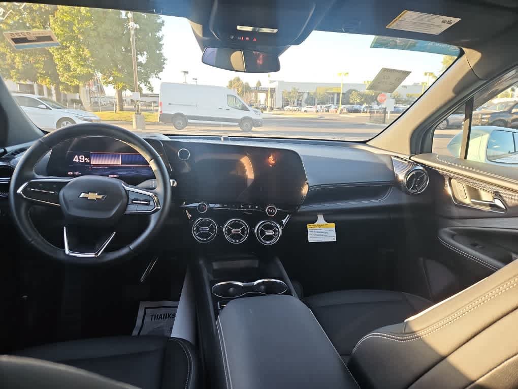 Used 2024 Chevrolet Blazer EV LT AWD/4WD image 8