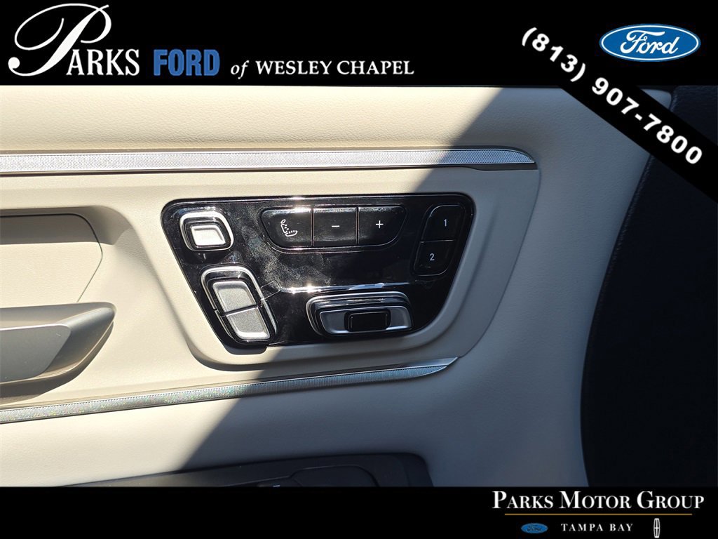 Used 2025 RAM 1500 Tungsten w/ Trailer Tow Group image 18