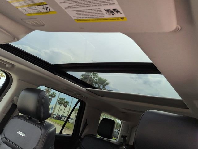 Certified 2025 Ford Expedition Platinum image 20