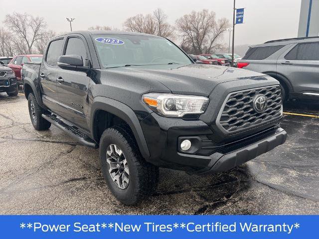 Used 2023 Toyota Tacoma TRD Off-Road AWD/4WD image 7