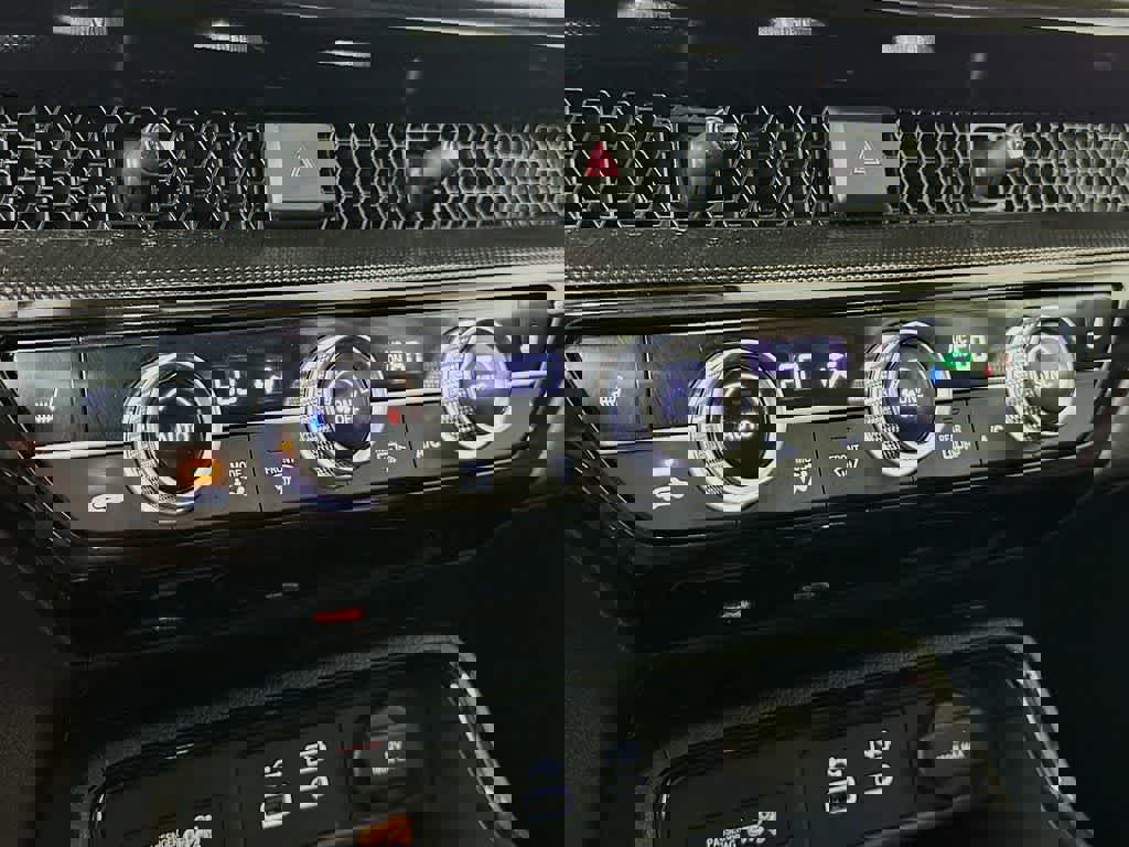 Used 2025 Honda CR-V EX-L image 21