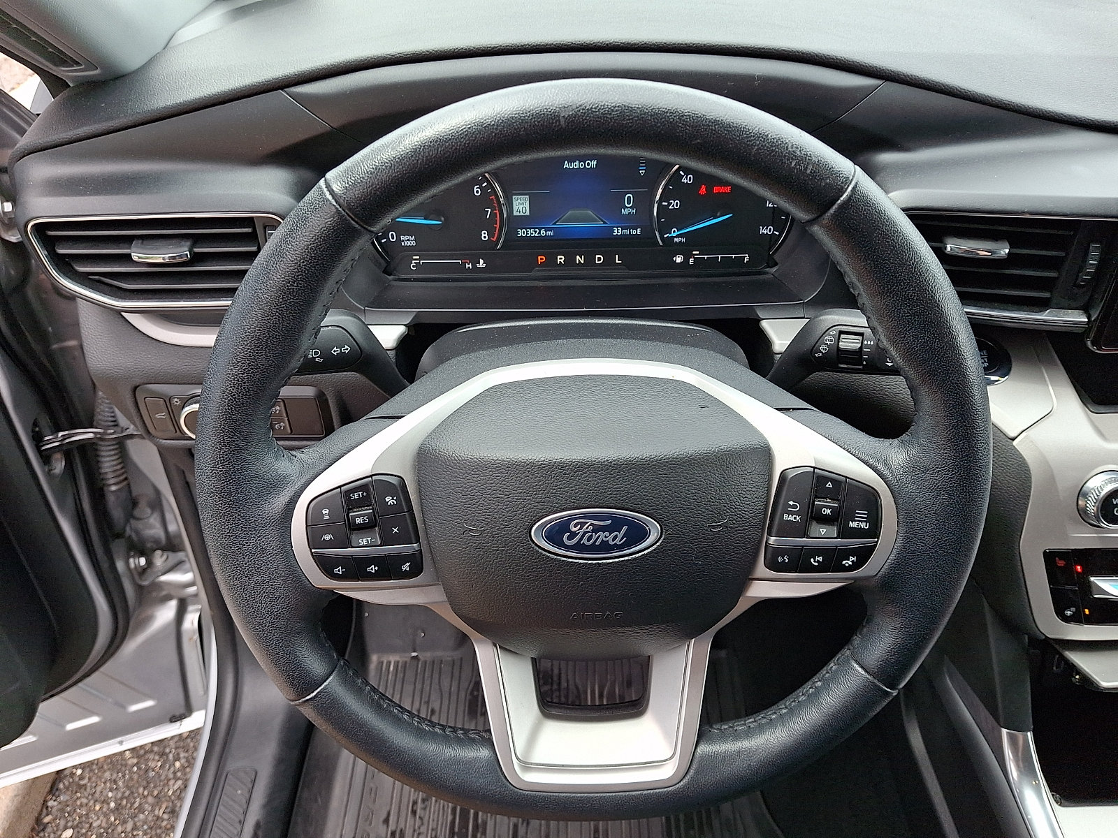 Certified 2023 Ford Explorer XLT w/ Equipment Group 202A AWD/4WD image 21