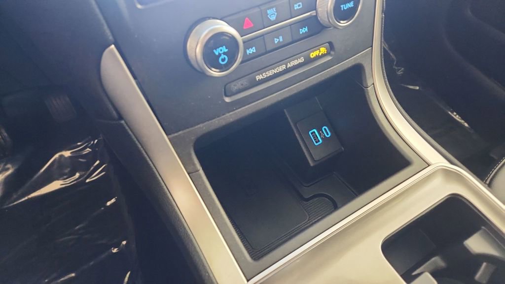 Certified 2023 Ford Edge SEL w/ Convenience Package image 18