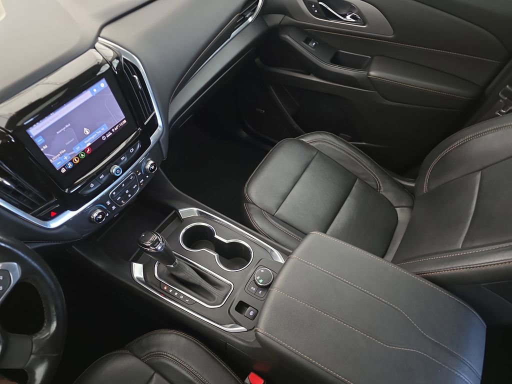 Used 2020 Chevrolet Traverse LT w/ LT Premium Package image 23