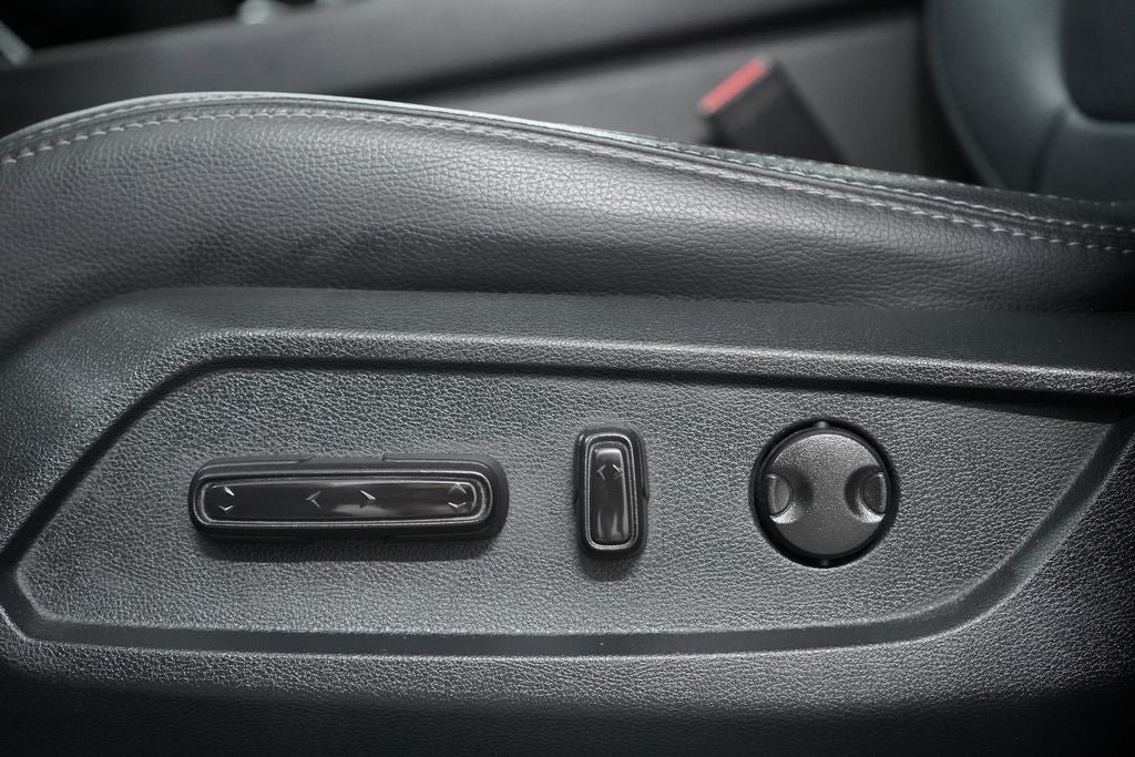 Used 2023 Honda Pilot EX-L image 13