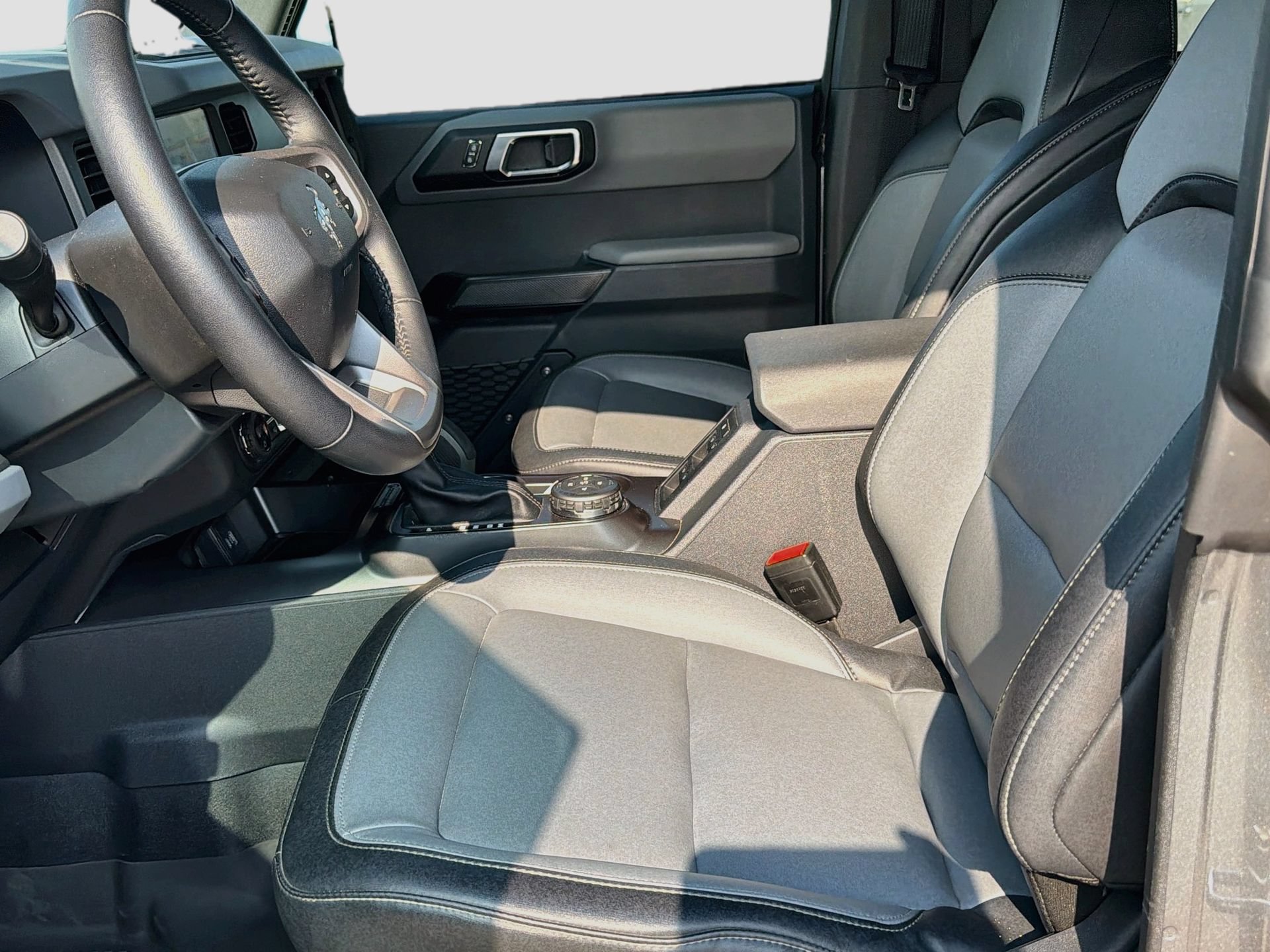 Certified 2024 Ford Bronco Everglades AWD/4WD image 20