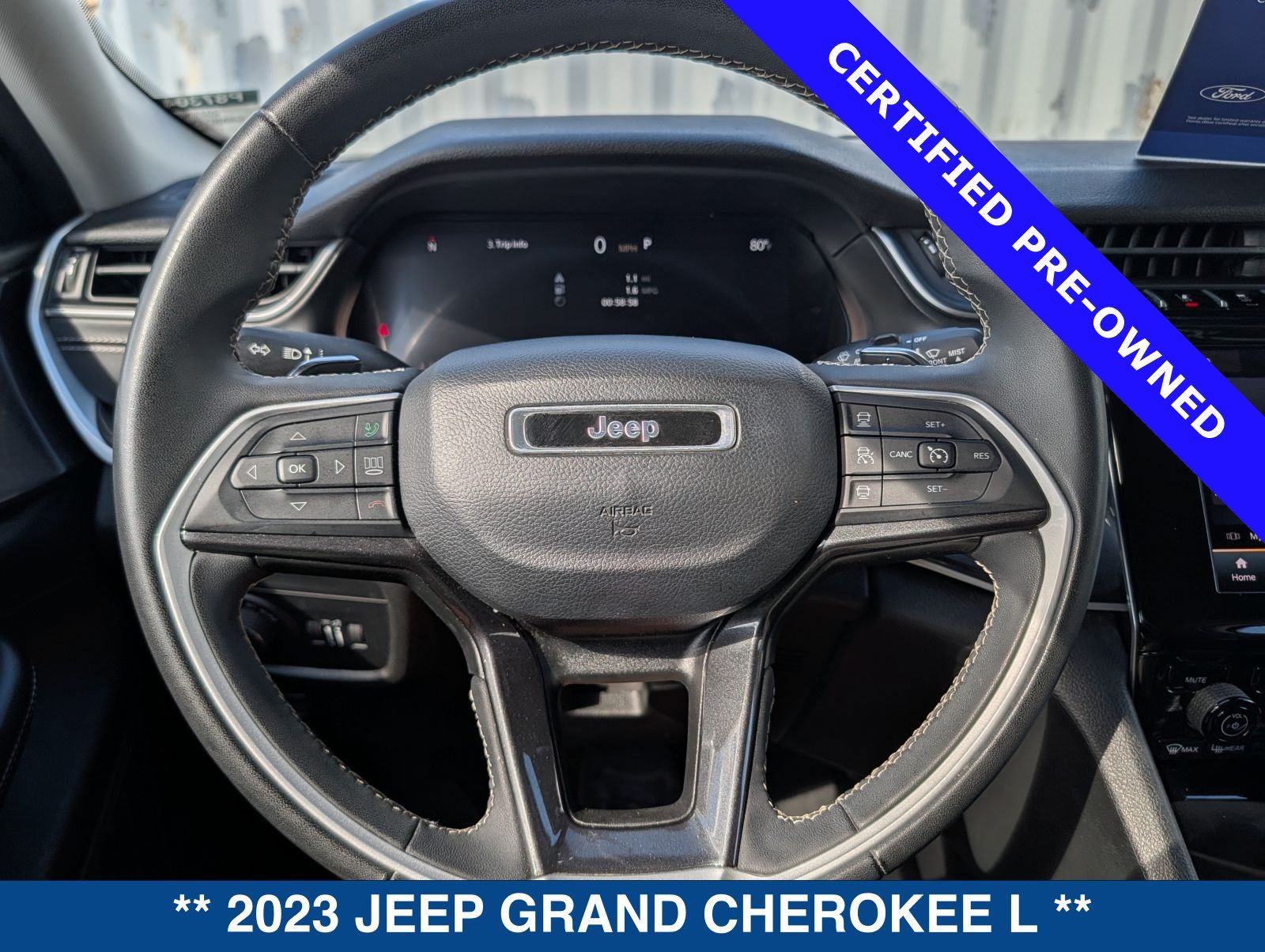 Used 2023 Jeep Grand Cherokee L Laredo w/ Trailer Tow Group (B) AWD/4WD image 29