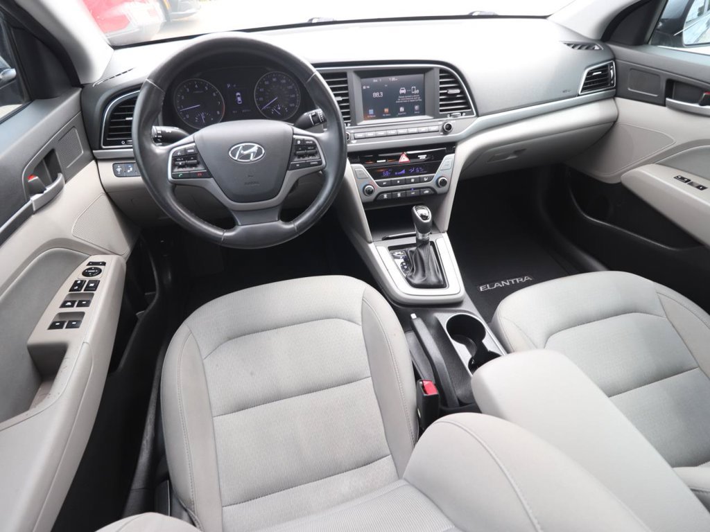Used 2018 Hyundai Elantra Value Edition FWD image 9