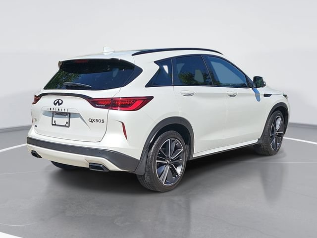 Used 2025 INFINITI QX50 Sport AWD/4WD image 3