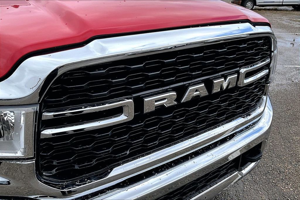 Used 2024 RAM 2500 Big Horn w/ Bed Utility Group image 29