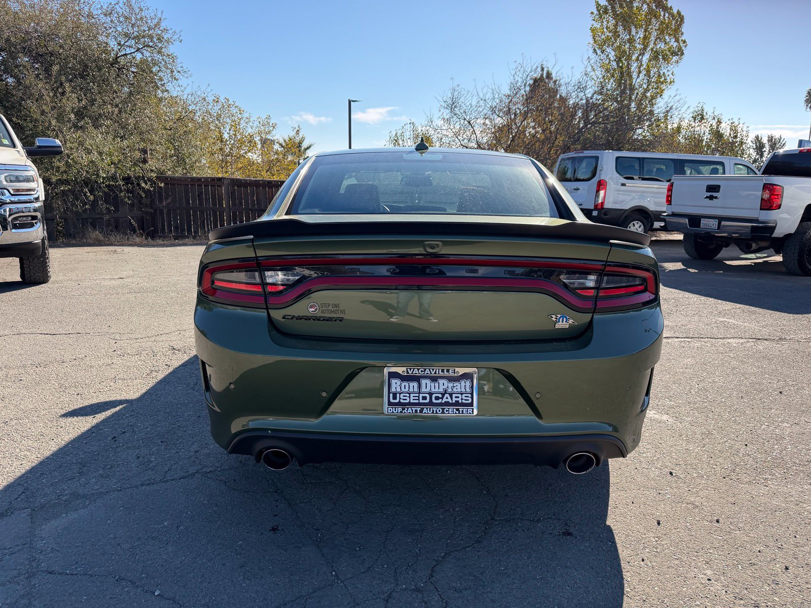 Used 2023 Dodge Charger R/T w/ Plus Group RWD image 4
