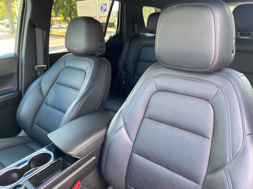 Used 2026 Chevrolet Equinox LT w/ Convenience Package II FWD image 11