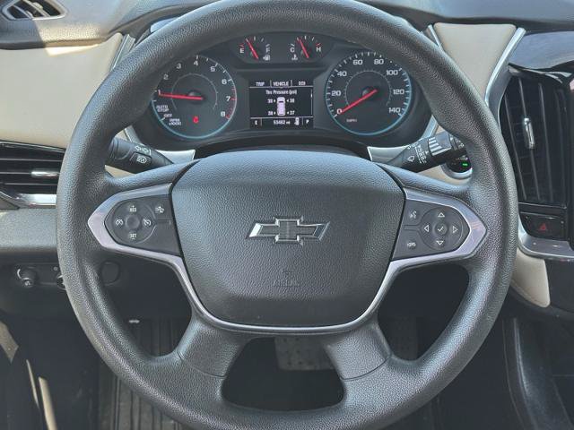Used 2022 Chevrolet Traverse LS w/ Midnight/Sport Edition FWD image 15