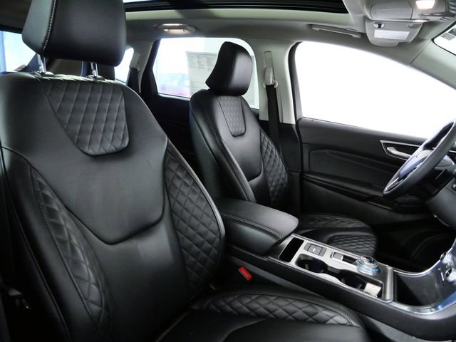 Certified 2023 Ford Edge Titanium w/ Class II Trailer Tow Package AWD/4WD image 11