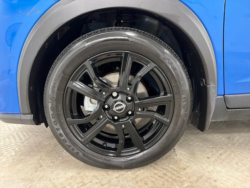Used 2024 Nissan Kicks SV FWD image 13