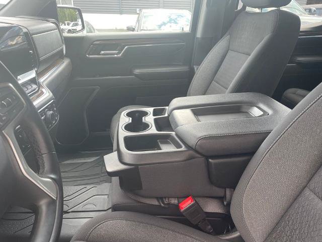 Used 2024 Chevrolet Silverado 1500 LT AWD/4WD image 16