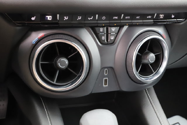 Used 2025 Chevrolet Blazer LT AWD/4WD image 27