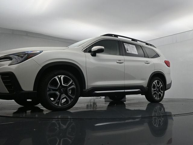 Used 2023 Subaru Ascent Limited AWD/4WD image 35
