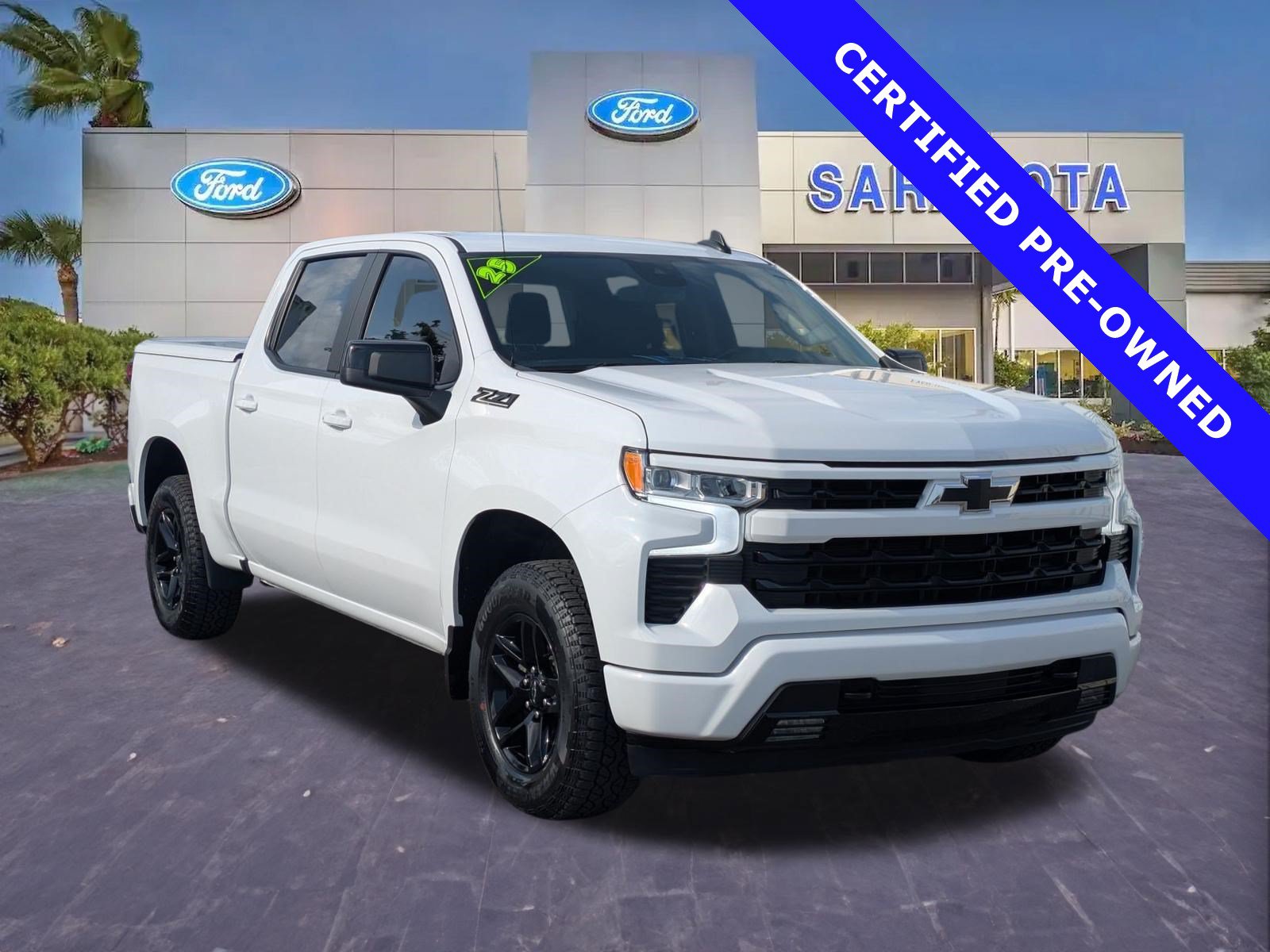Used 2025 Chevrolet Silverado 1500 RST AWD/4WD image 1