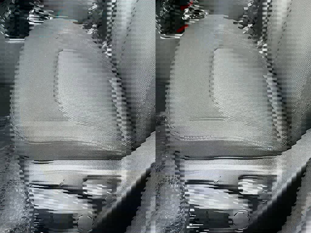 Used 2019 Jeep Renegade Sport image 29