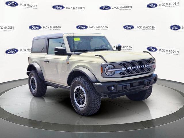 Certified 2025 Ford Bronco Badlands AWD/4WD image 7