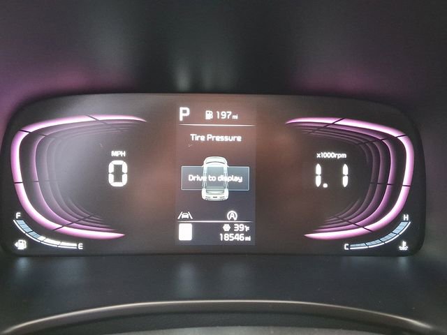 Used 2023 Kia Soul LX w/ LX Technology Package image 19