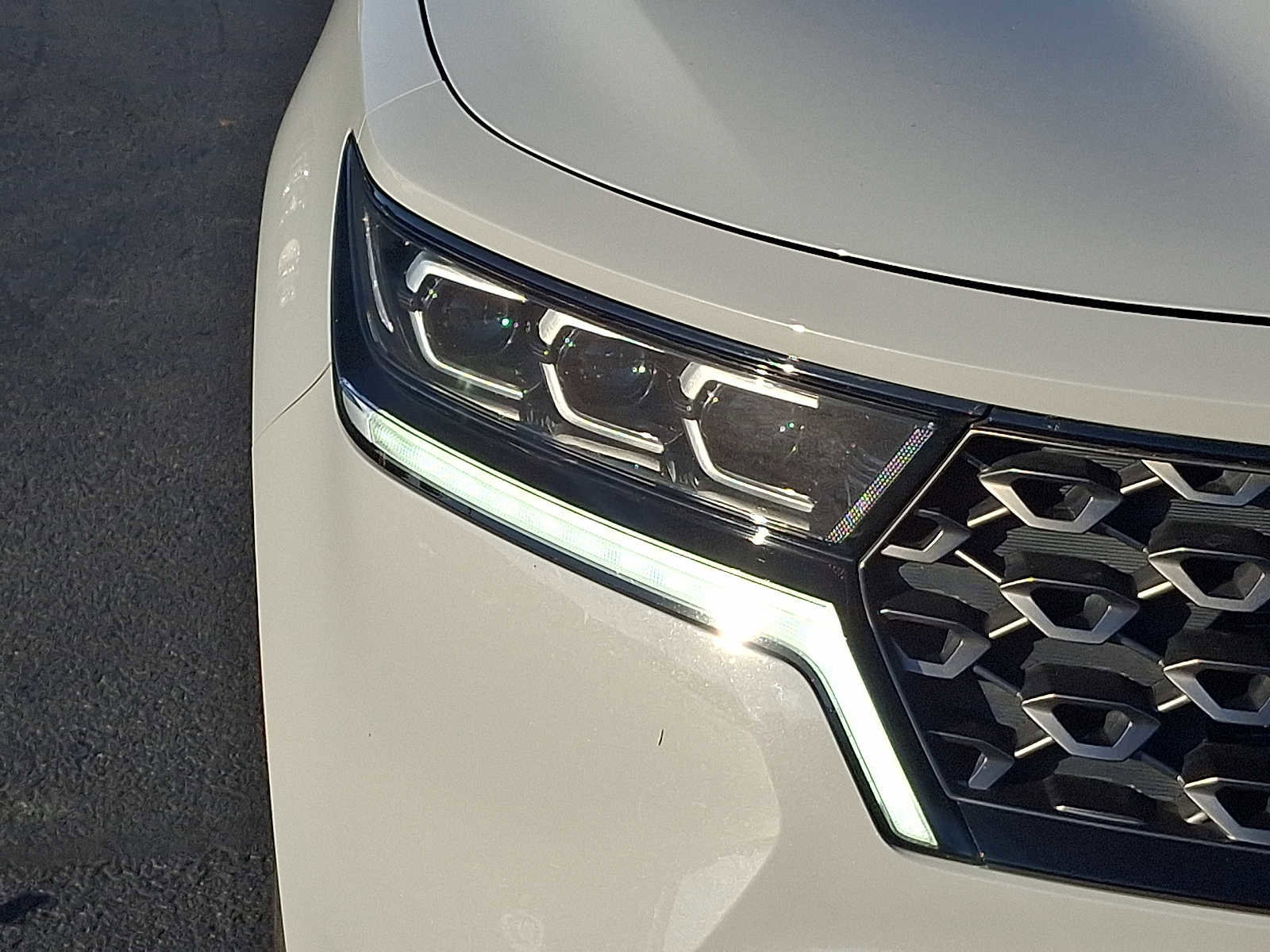 Used 2022 Kia Sorento SX Prestige image 9