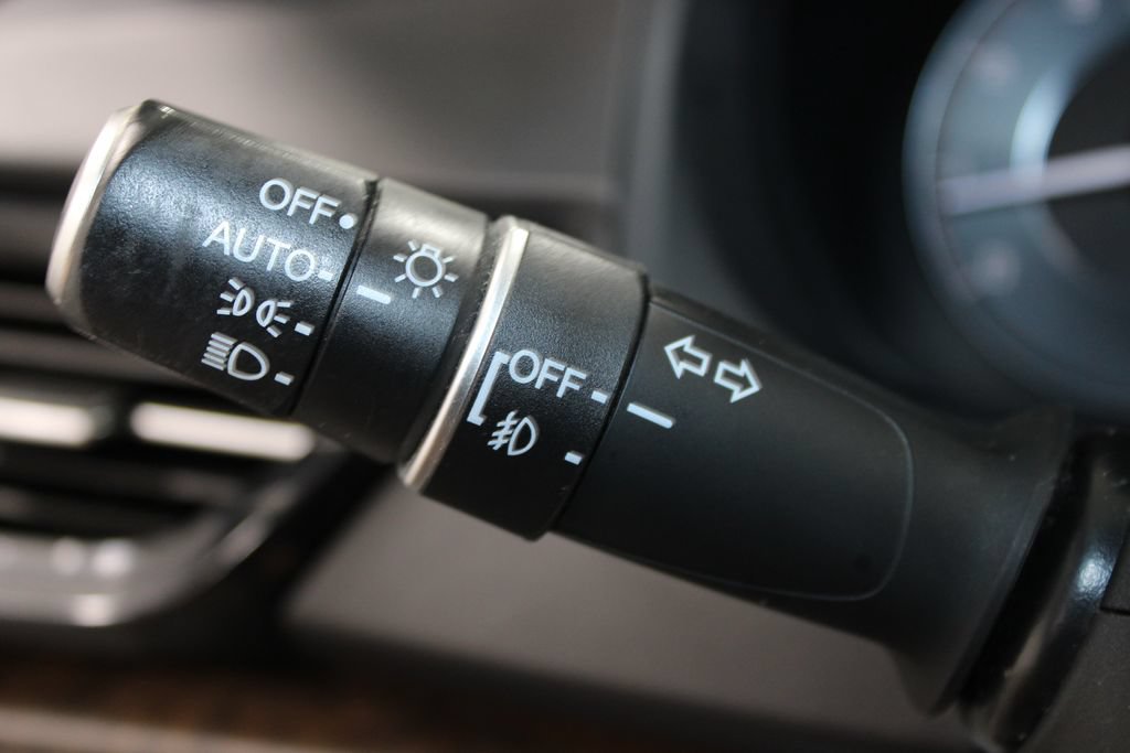 Used 2020 Acura RDX FWD w/ Advance Package image 24